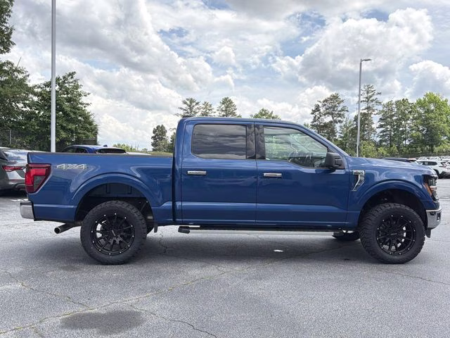 2024 Atlas Blue Metallic Ford F-150 XLT 4X4 Truck