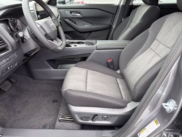 2026 Gun Metallic Nissan Rogue SV FWD SUV