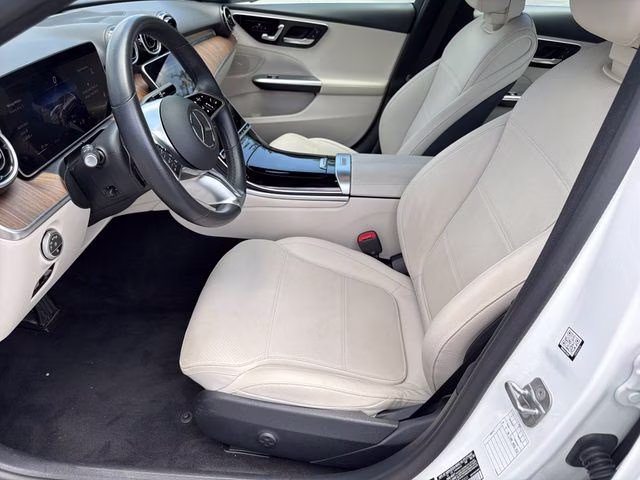 2025 MANUFAKTUR Moonlight White Metallic Mercedes-Benz C-Class C 300 RWD Sedan