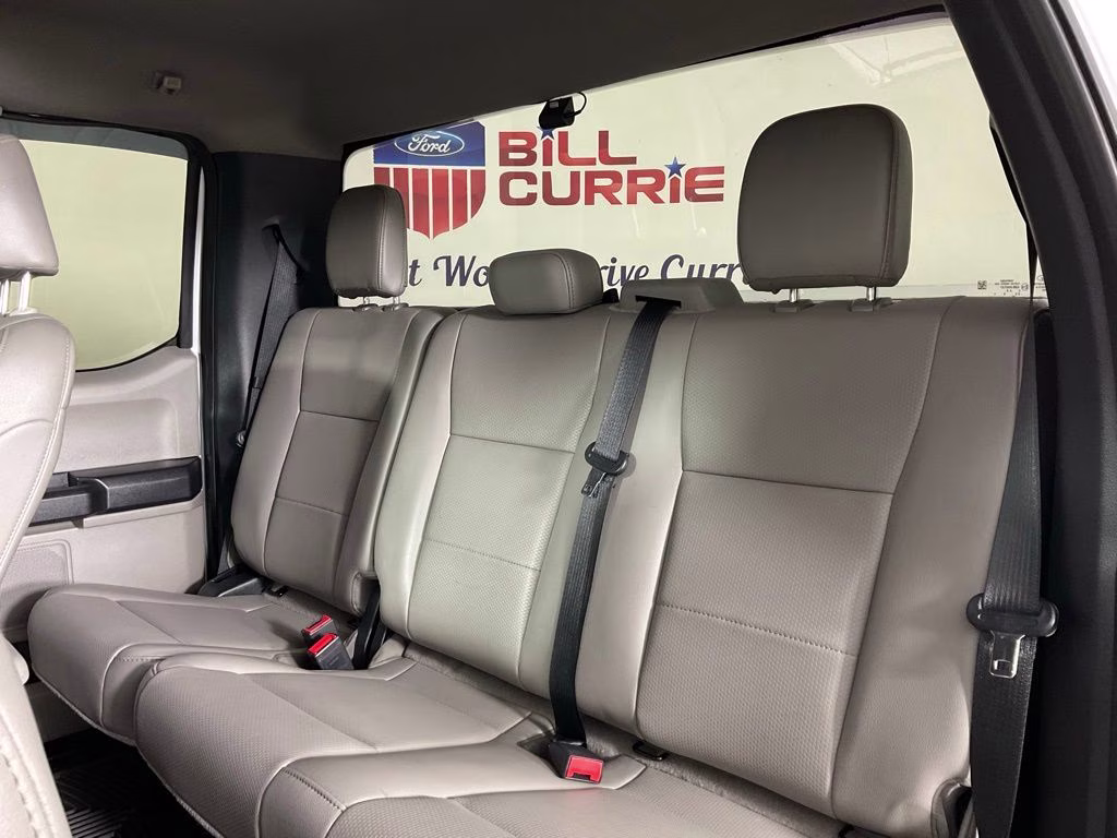 2020 Oxford White Ford Super Duty F-250 SRW XL SERVICE BODY 4X4 Truck