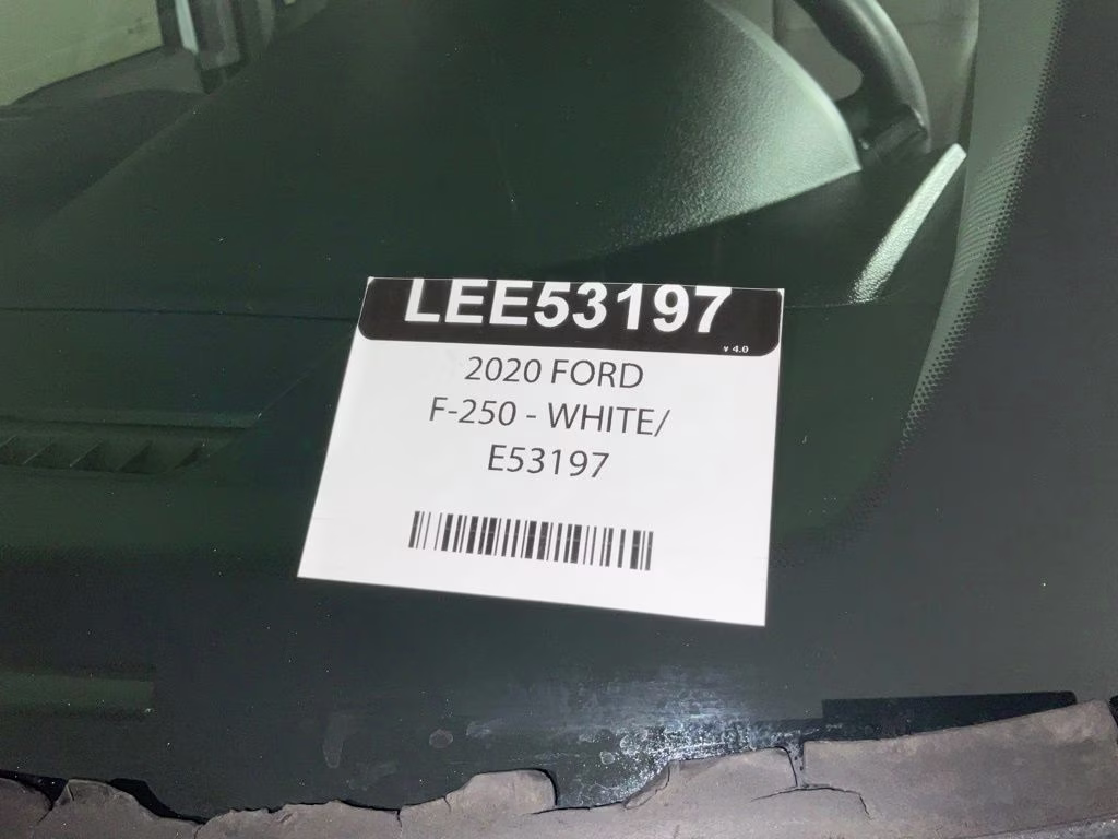 2020 Oxford White Ford Super Duty F-250 SRW XL SERVICE BODY 4X4 Truck