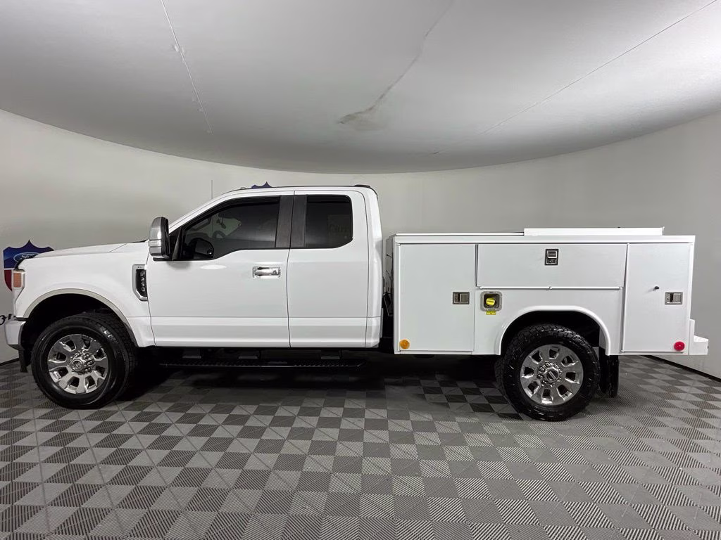 2020 Oxford White Ford Super Duty F-250 SRW XL SERVICE BODY 4X4 Truck