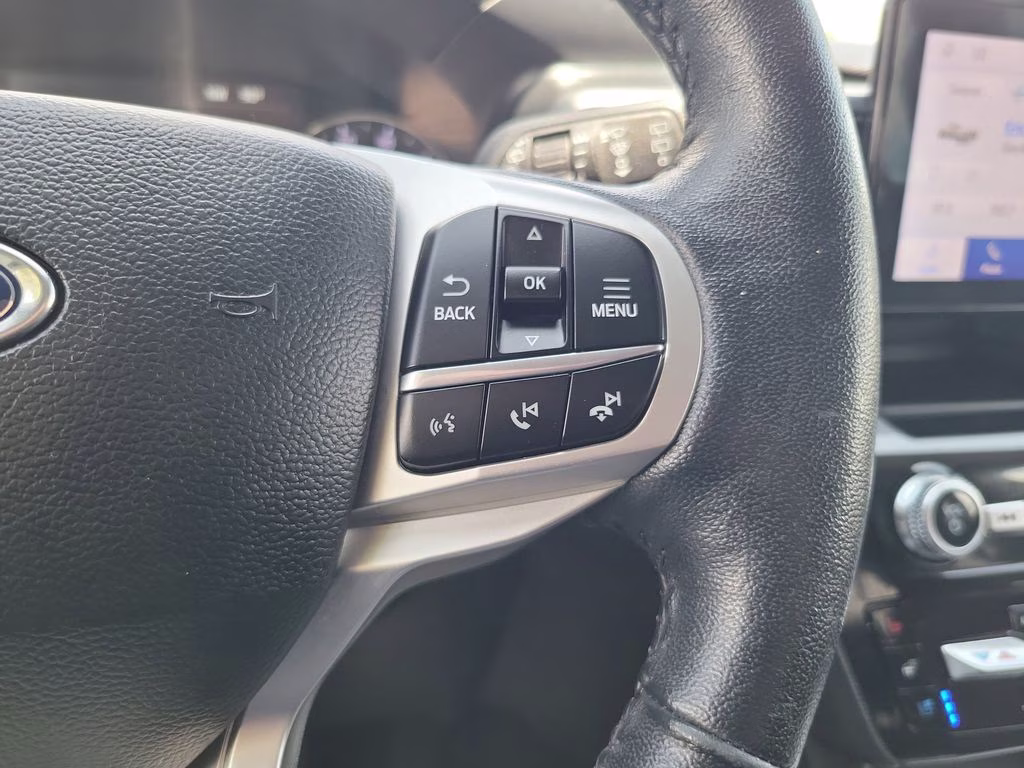 2023 Black Metallic Ford Explorer Limited RWD SUV