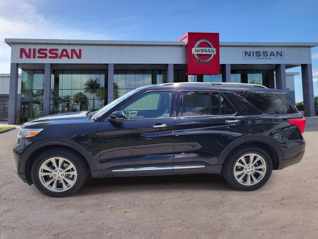 2023 Black Metallic Ford Explorer Limited RWD SUV
