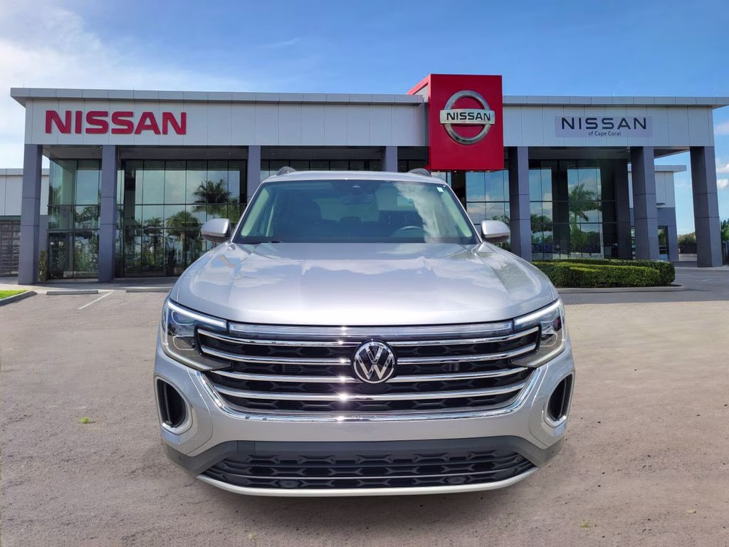 2026 Silver Volkswagen Atlas 2.0T SE w/Technology FWD SUV