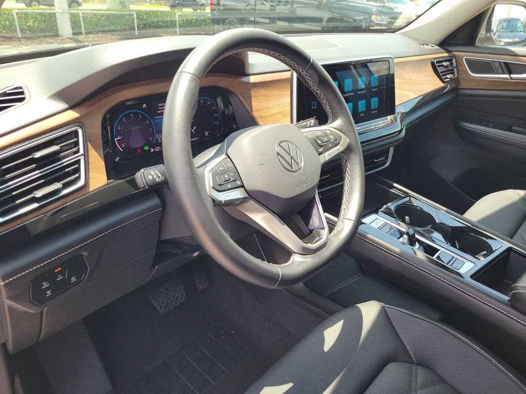 2026 Silver Volkswagen Atlas 2.0T SE w/Technology FWD SUV