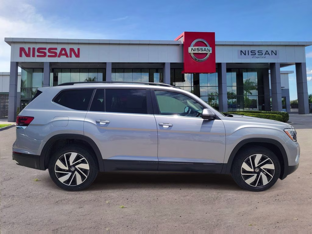 2026 Silver Volkswagen Atlas 2.0T SE w/Technology FWD SUV