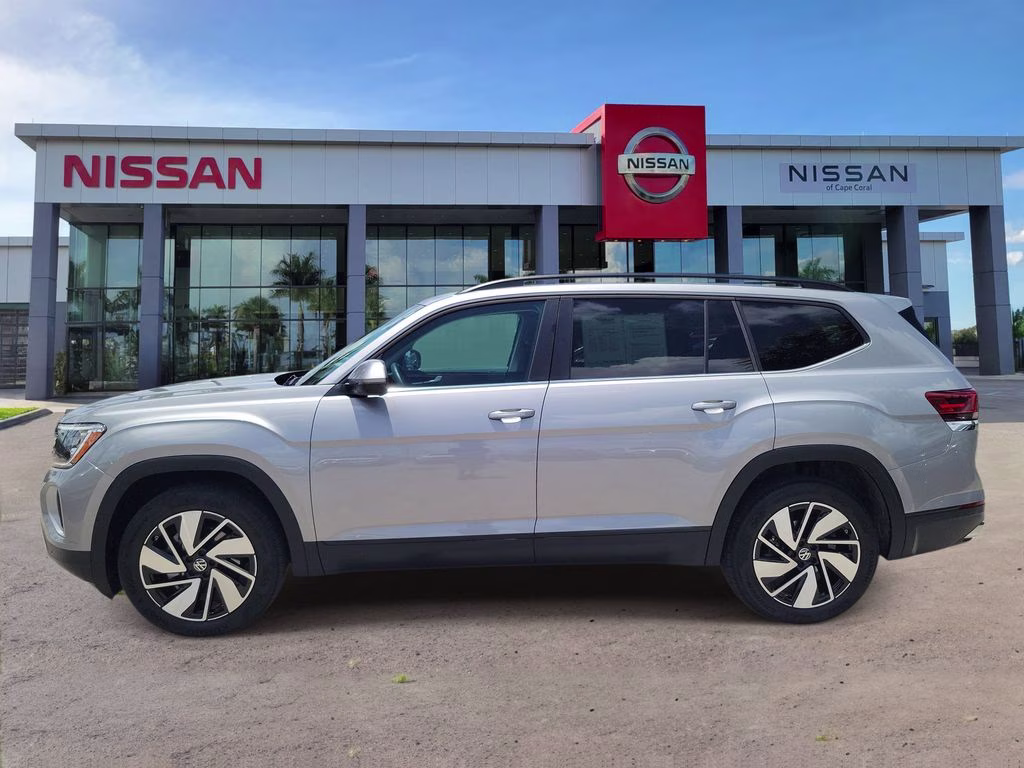 2026 Silver Volkswagen Atlas 2.0T SE w/Technology FWD SUV