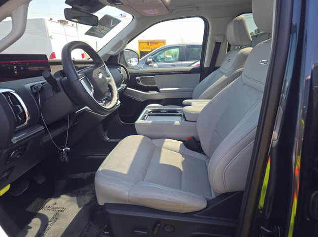 2025 Stone Blue Metallic Ford Expedition Platinum 4X4 SUV
