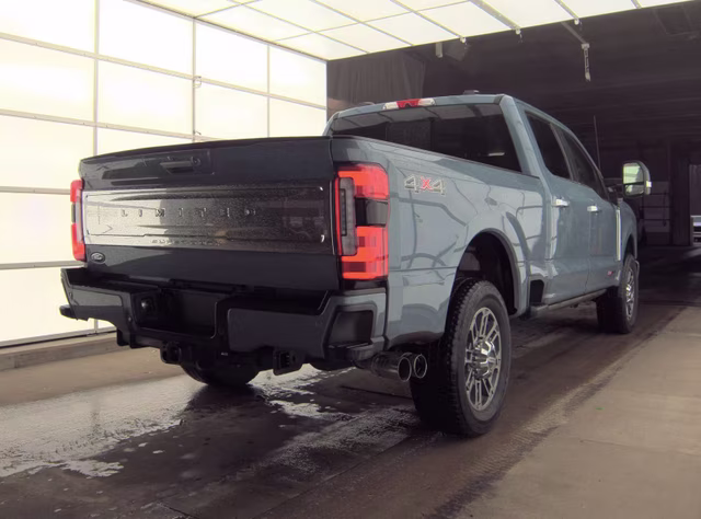 2023 Azure Gray Metallic Tri-Coat Ford Super Duty F-250 SRW Limited 4X4 Truck