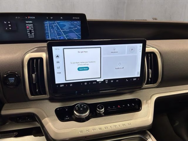 2025 Space Silver Metallic Ford Expedition Active 4X4 SUV