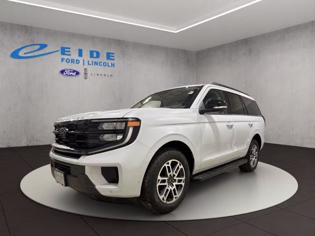 2025 Space Silver Metallic Ford Expedition Active 4X4 SUV
