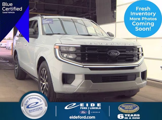 2025 Space Silver Metallic Ford Expedition Platinum 4X4 SUV
