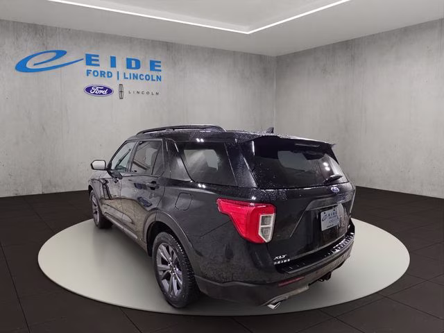 2023 Agate Black Metallic Ford Explorer XLT 4X4 SUV