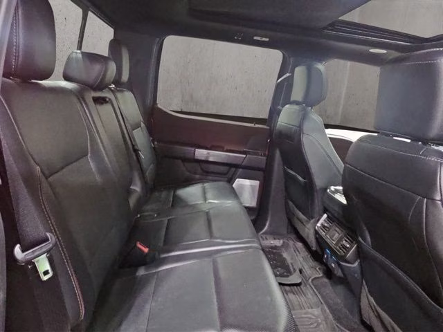2023 Hot Pepper Red Metallic Tinted Clearcoat Ford F-150 Lariat 4X4 Truck