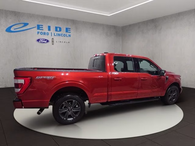 2023 Hot Pepper Red Metallic Tinted Clearcoat Ford F-150 Lariat 4X4 Truck