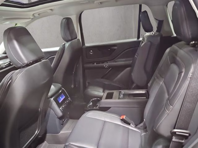 2025 Harbor Gray Clearcoat Lincoln Aviator Reserve AWD SUV