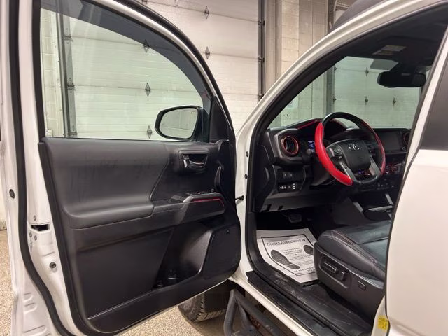 2021 Super White Toyota Tacoma TRD Pro 4X4 Truck