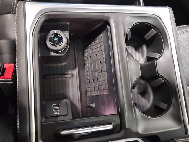 2025 Space Silver Metallic Ford Expedition Platinum 4X4 SUV
