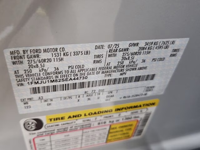 2025 Space Silver Metallic Ford Expedition Platinum 4X4 SUV