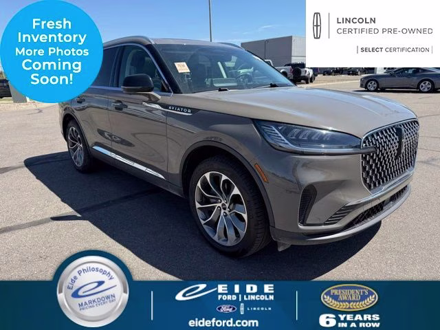 2025 Lincoln Aviator Reserve AWD's photo