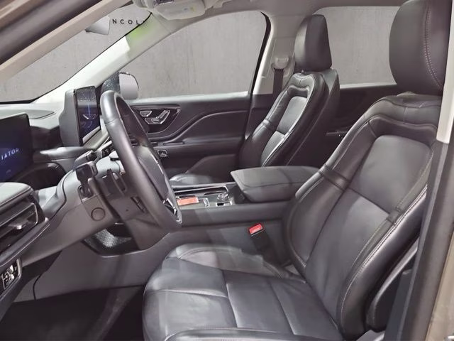 2025 Harbor Gray Clearcoat Lincoln Aviator Reserve AWD SUV