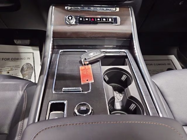 2025 Harbor Gray Clearcoat Lincoln Aviator Reserve AWD SUV