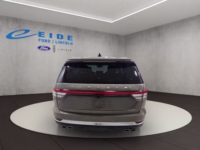 2025 Harbor Gray Clearcoat Lincoln Aviator Reserve AWD SUV