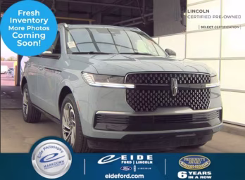 2025 Gray Mist Metallic Tri-Coat Lincoln Navigator Reserve 4X4 SUV