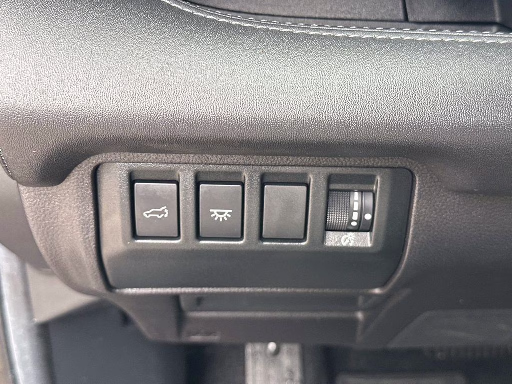 2024 Crystal Black Silica Subaru Ascent Touring AWD SUV