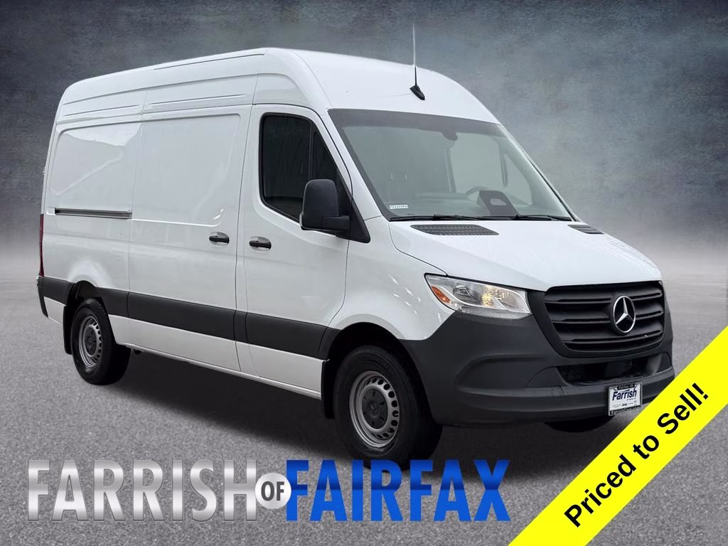 2025 Arctic White Mercedes-Benz Sprinter 2500 Cargo 144 WB RWD Van