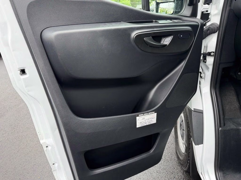 2025 Arctic White Mercedes-Benz Sprinter 2500 Cargo 144 WB RWD Van