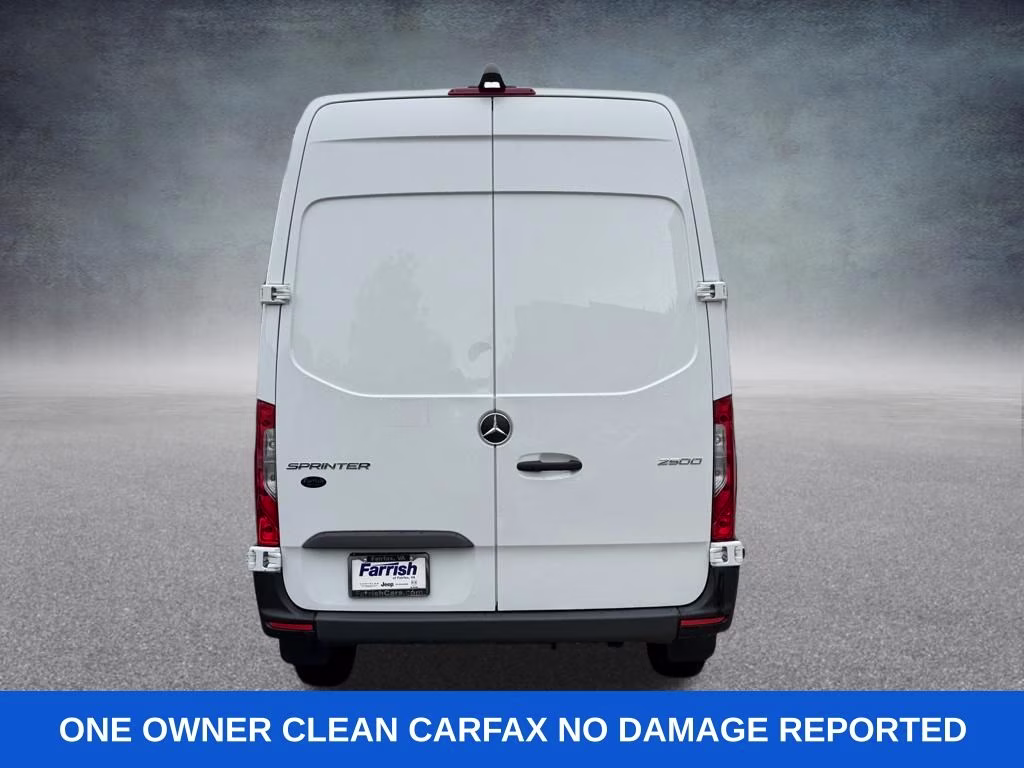 2025 Arctic White Mercedes-Benz Sprinter 2500 Cargo 144 WB RWD Van