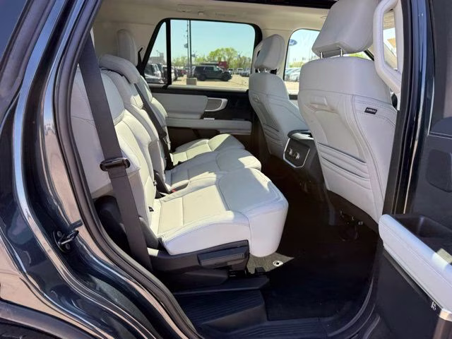 2025 Stone Blue Metallic Ford Expedition Platinum 4X4 SUV