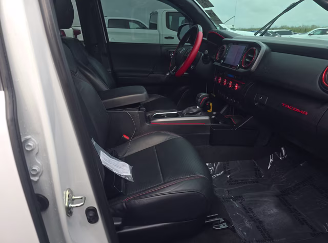 2021 Super White Toyota Tacoma TRD Pro 4X4 Truck