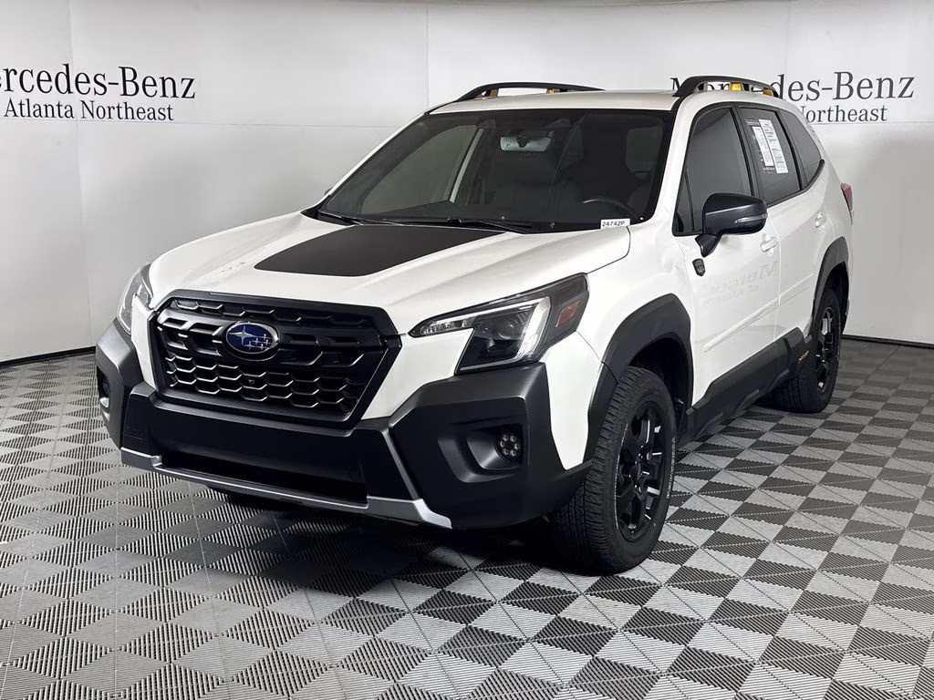 2022 Crystal White Pearl Subaru Forester Wilderness AWD SUV