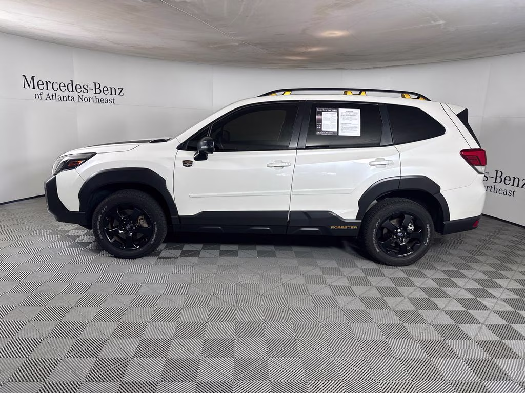 2022 Crystal White Pearl Subaru Forester Wilderness AWD SUV