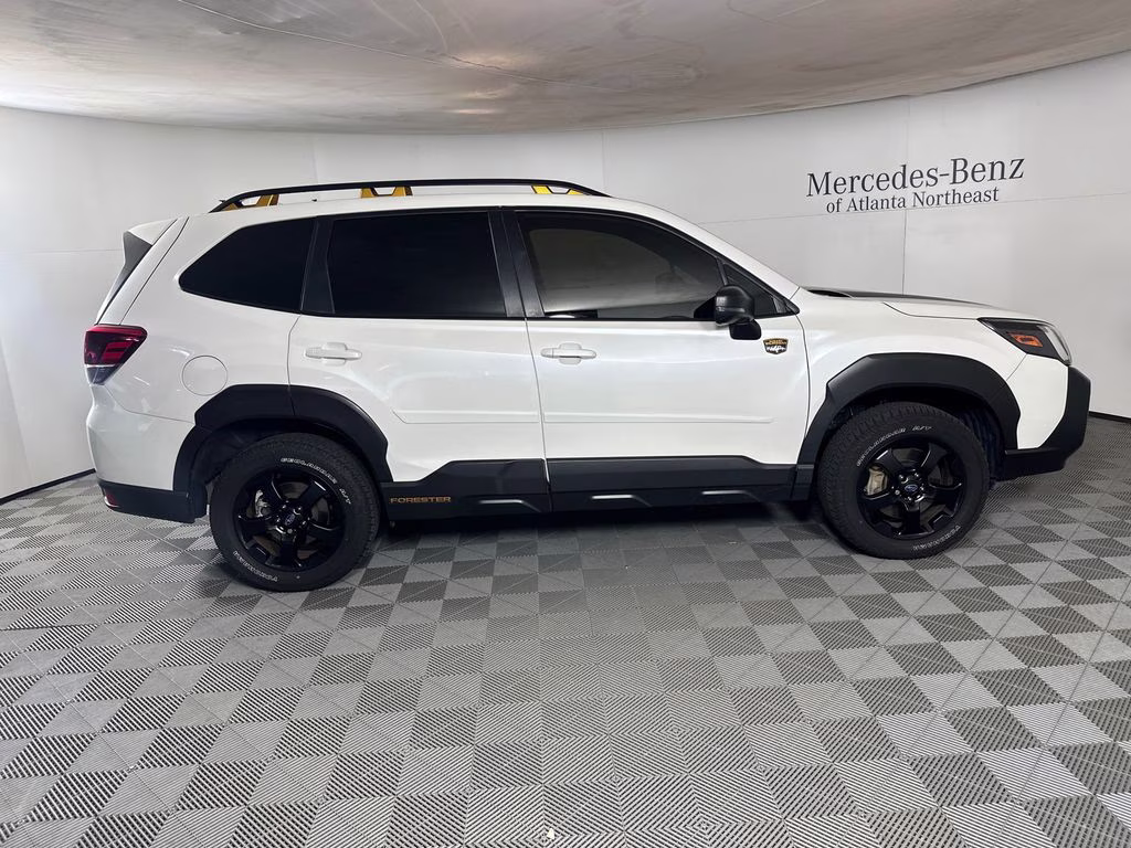 2022 Crystal White Pearl Subaru Forester Wilderness AWD SUV