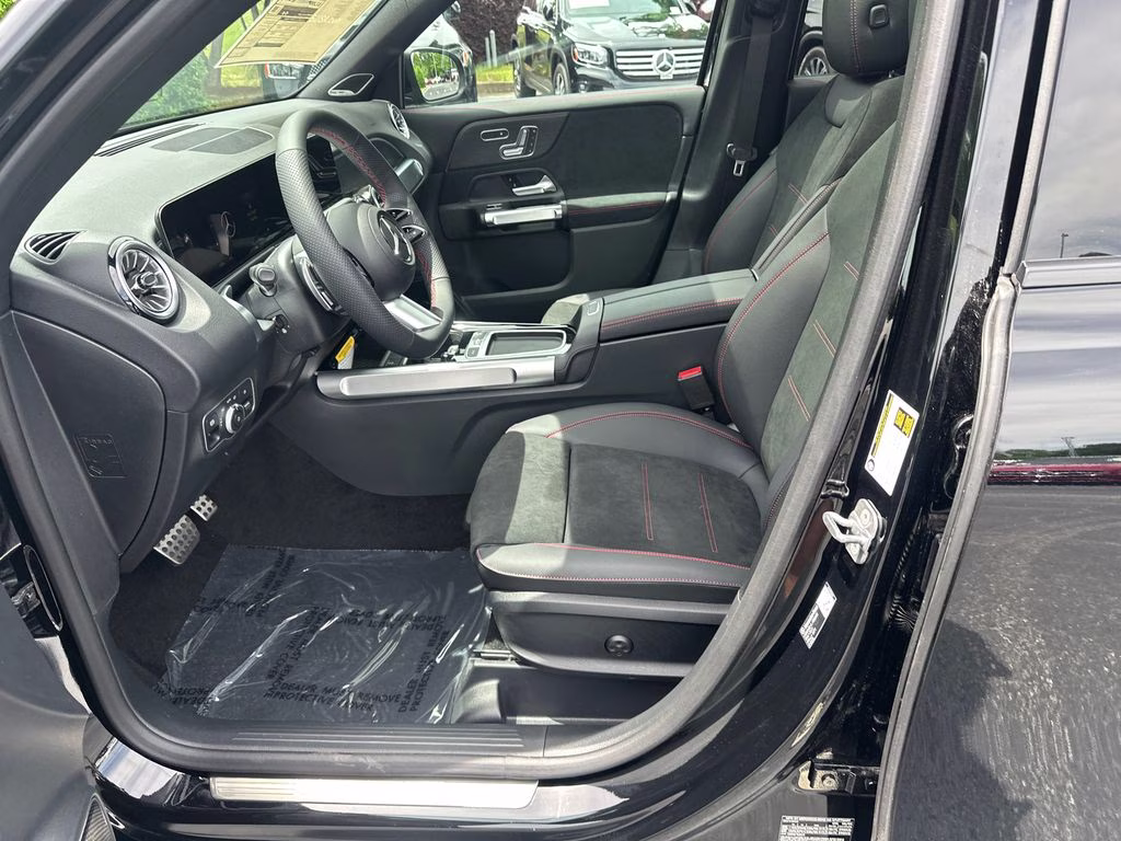 2026 Black Mercedes-Benz GLB GLB 250 FWD SUV