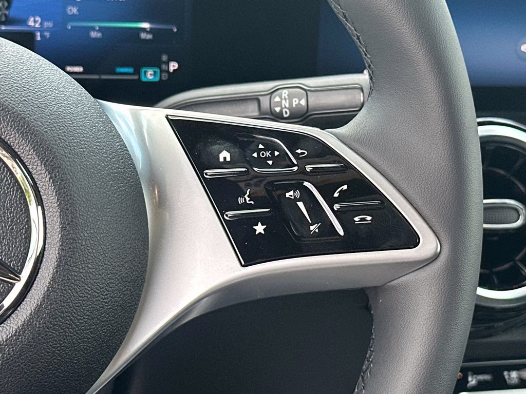 2026 White Mercedes-Benz GLB GLB 250 FWD SUV