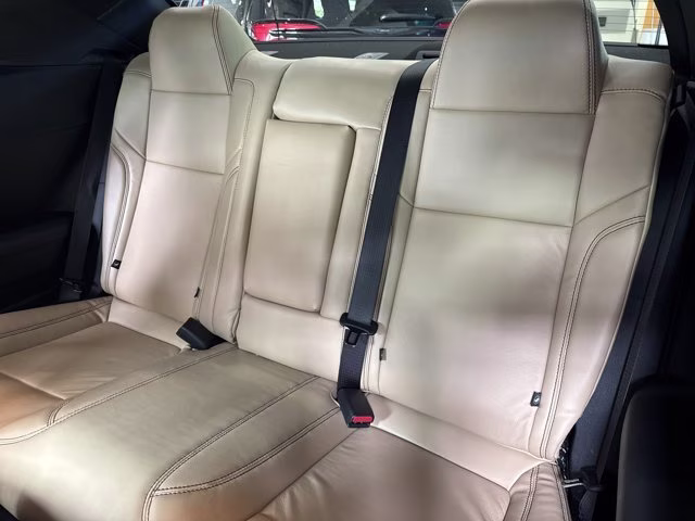 2023 Pitch Black Clearcoat Dodge Challenger RWD Coupe