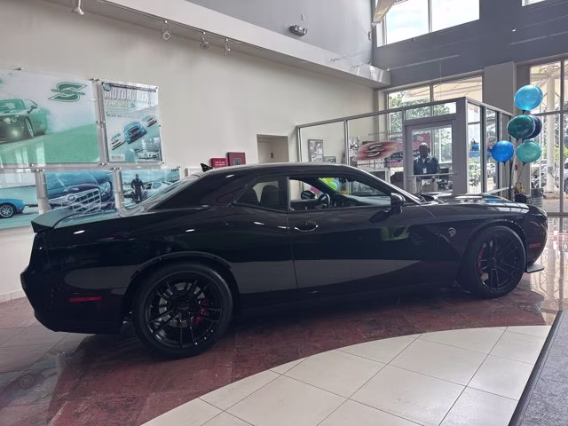 2023 Pitch Black Clearcoat Dodge Challenger RWD Coupe