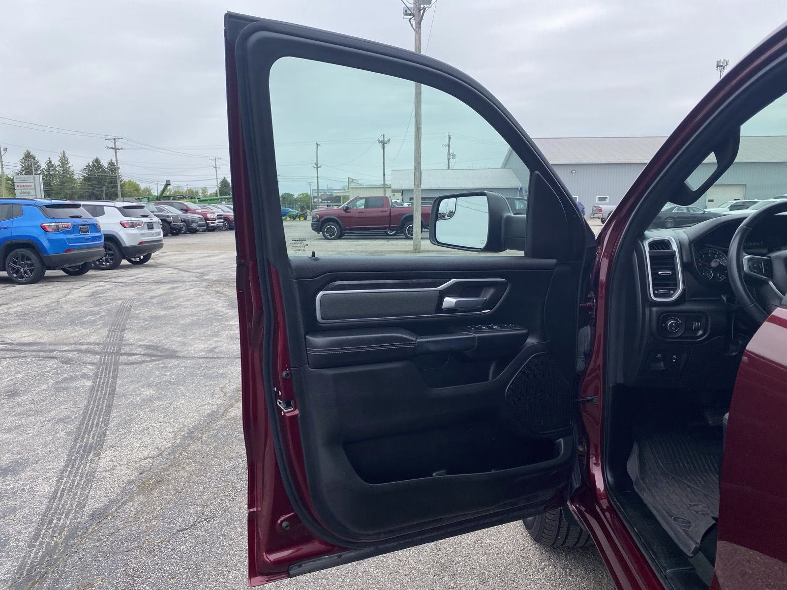 2022 Delmonico Red Pearlcoat Ram 1500 Big Horn 4X4 Truck
