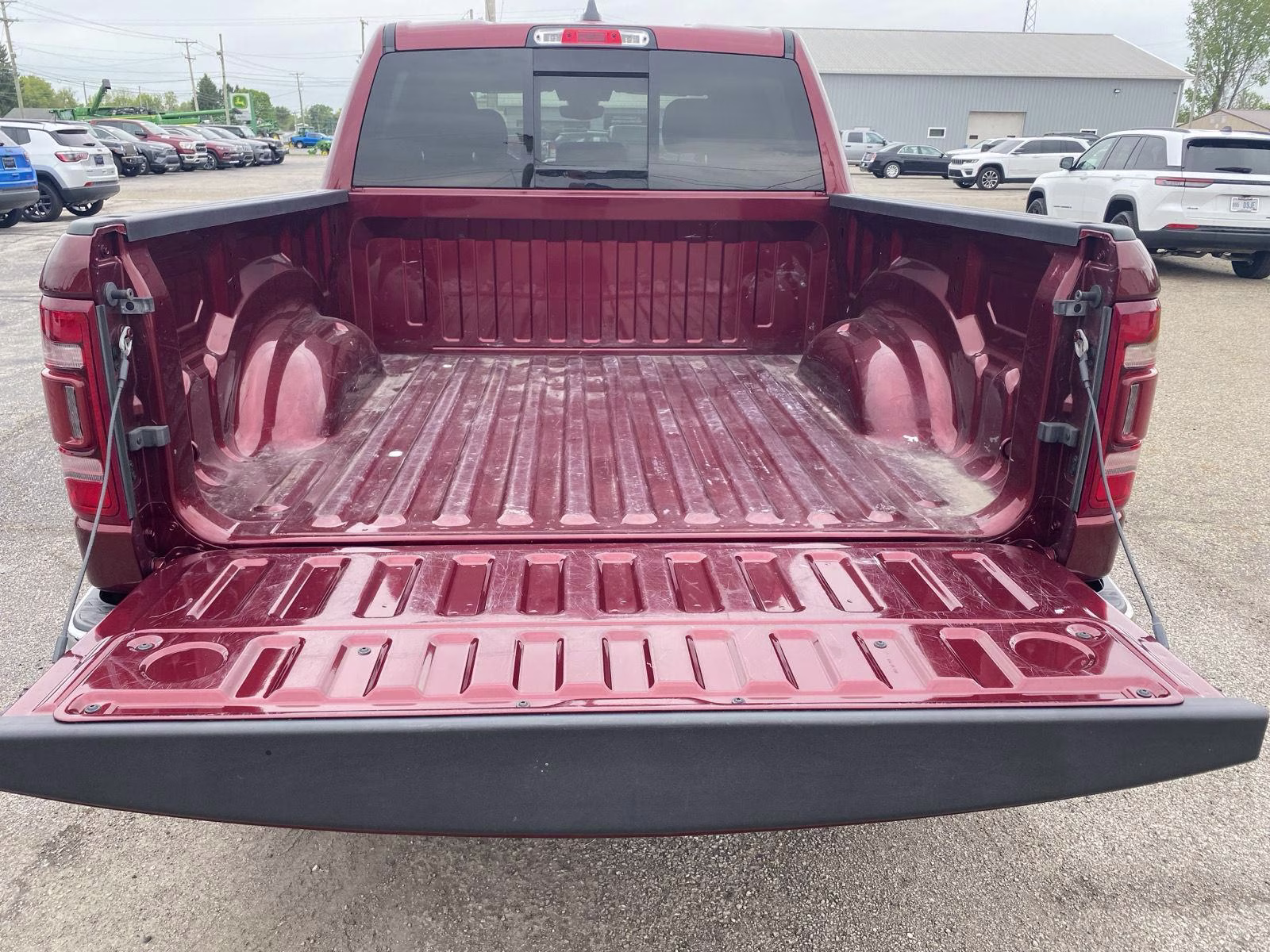 2022 Delmonico Red Pearlcoat Ram 1500 Big Horn 4X4 Truck