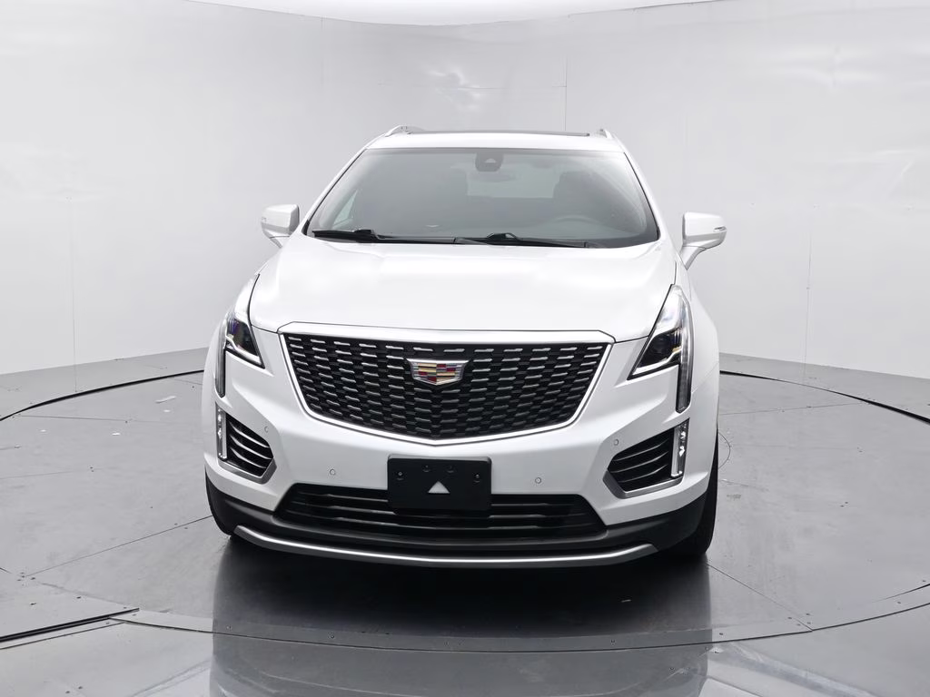 2024 Crystal White Tricoat Cadillac XT5 Premium Luxury AWD SUV