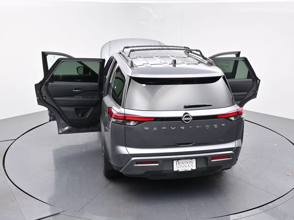 2026 Gun Metallic Nissan Pathfinder SL FWD SUV