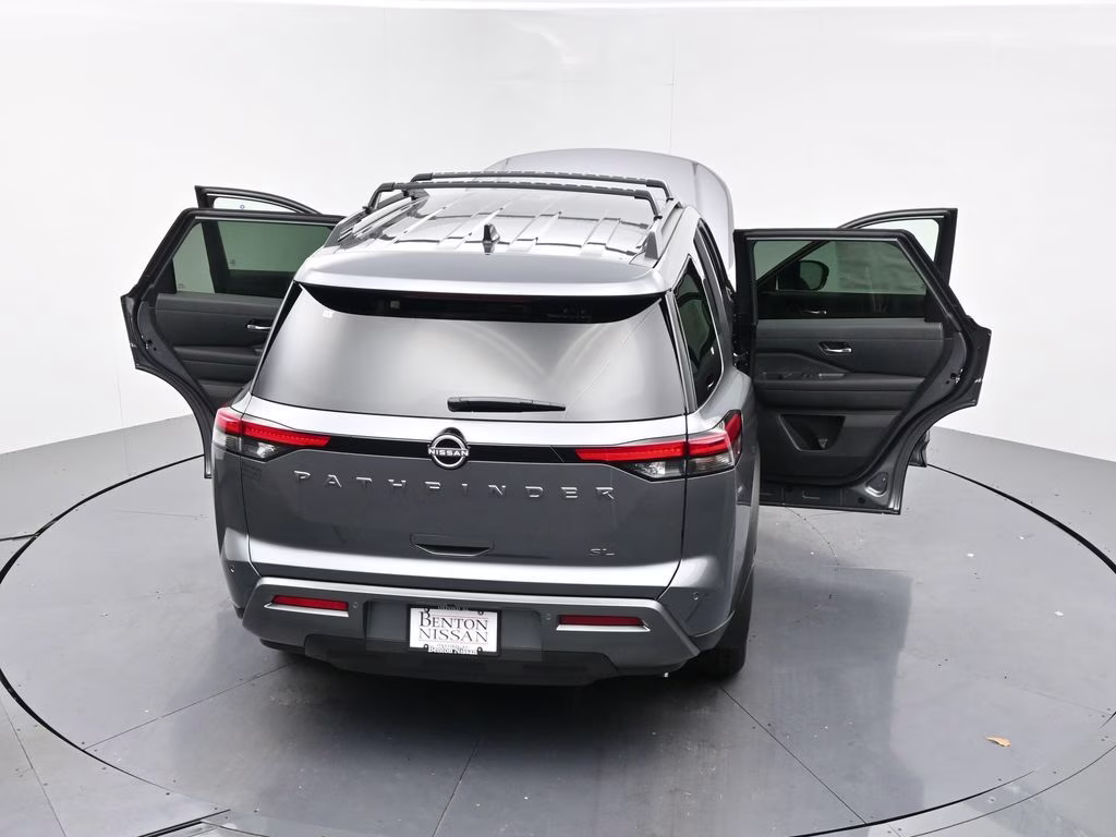 2026 Gun Metallic Nissan Pathfinder SL FWD SUV