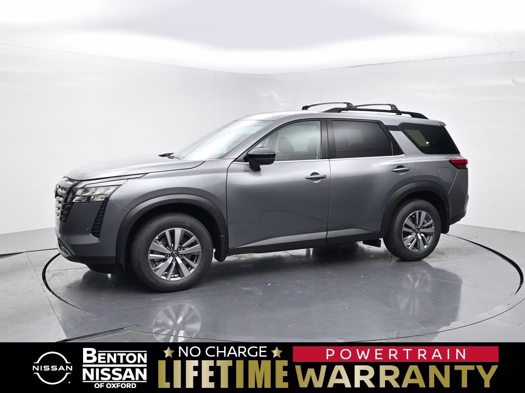 2026 Gun Metallic Nissan Pathfinder SL FWD SUV
