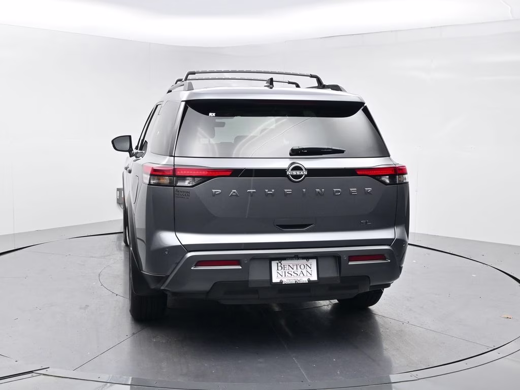 2026 Gun Metallic Nissan Pathfinder SL FWD SUV