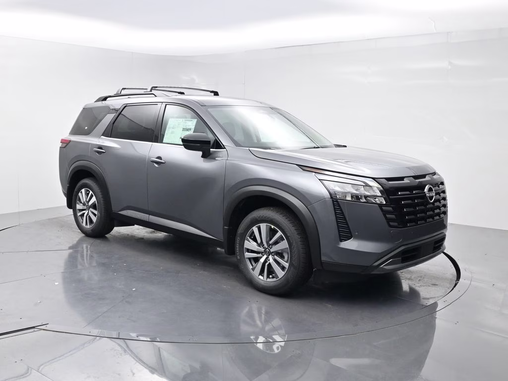2026 Gun Metallic Nissan Pathfinder SL FWD SUV